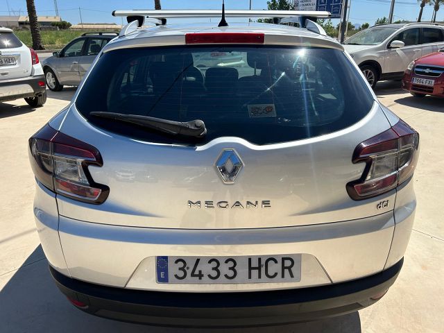 RENAULT MEGANE DYNAMIQUE 1.5 DCI ESTATE SPANISH LHD IN SPAIN 124000 MILES 2011